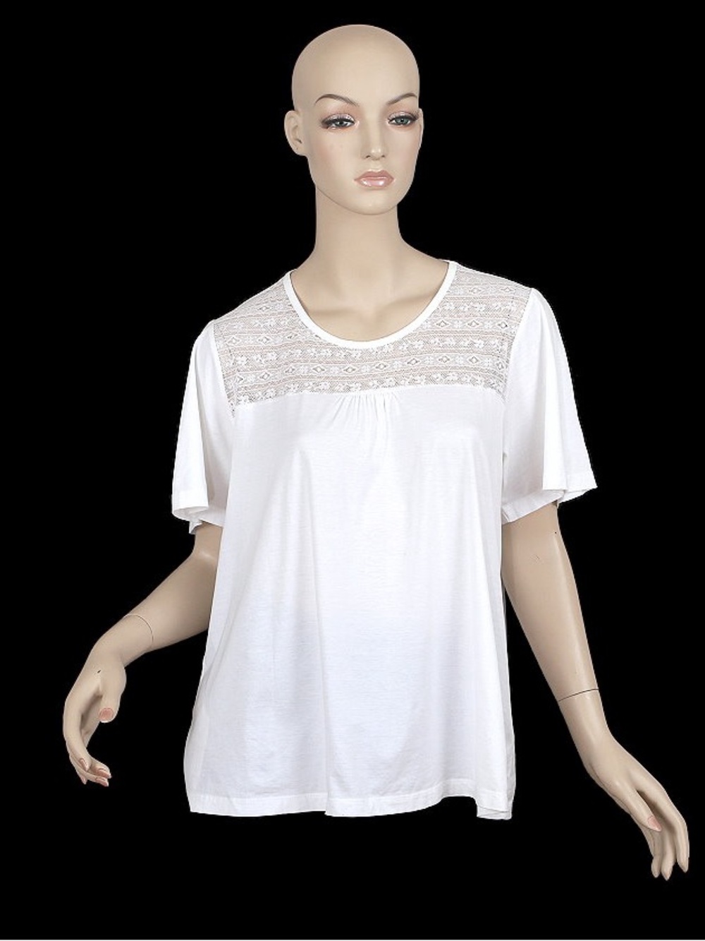 Burberry White Lace Yoke Short Sleeve Tee